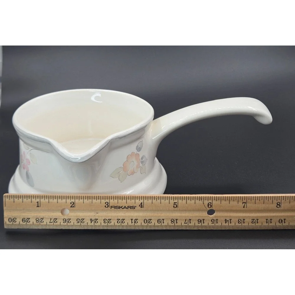 Pfaltzgraff Wyndham Spouted Gravy Boat Sauce Warmer with Handle Floral Cream